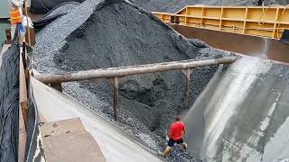 Barge unloading 3500 tons of coal Hard work [upl. by Clementina]