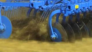 LEMKEN Rubin  Nivellement optimal travail rapide et intensif [upl. by Ragde]