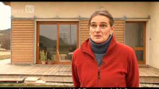 Maison bioclimatique dans les Alpes de HauteProvence [upl. by Clements]