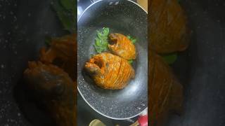 Karimeen pollichath kerala style [upl. by Laehpar]