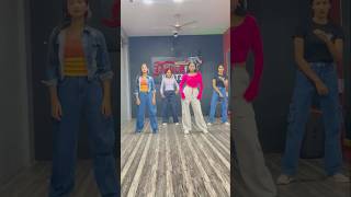 Trippy Trippy Dancebeatz dance nehakakkar trippy bhoomi bollywood dancebeatz [upl. by Llertrac]