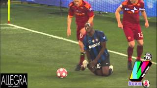 Totti Brutally Kicking Balotelli From Behind [upl. by Molly]