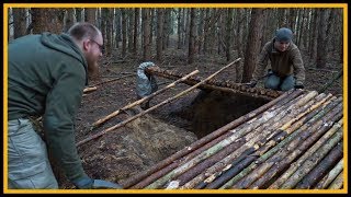 Bushcraft Camp S02E01 Das Grubenhaus  Lagerbau Outdoor Shelter [upl. by Acquah]