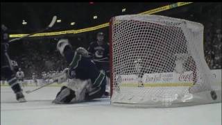 Roberto Luongo Great Save on Sharp  R2G6 2010 Playoffs  051110  HD [upl. by Yecniuq942]