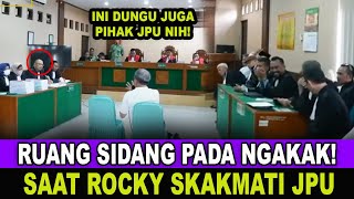 RIUH RUANG SIDANG PADA NGAKAK SAAT ROCKY SKAK MATI JPU SOAL IJAZAH PALSU MULYONO [upl. by Yeslaehc]