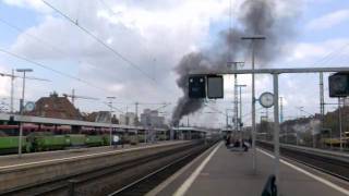 Dampflok und ICE im Bahnhof Frankfurt Süd [upl. by Llewoh]