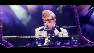 Elton John  Someone saved my life tonight  Olympiahalle München 27423  Munich 23427 [upl. by Yetah]