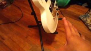 Musicians gear guitar stand [upl. by Micco]