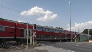 BÜ Forstwaldstraße  Bahnübergänge an der RheinNiersBahn RB33 1080p [upl. by Lelith]