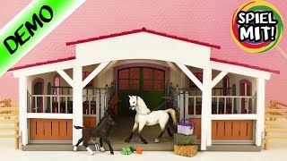 Schleich Reiterhof aufbauen  Großer HORSE CLUB Pferdehof mit Reiterin Pferd Fohlen Unboxing Demo [upl. by Ballman620]