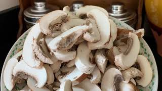 Comment cuisiner les champignons de Paris avec ail et persil [upl. by Dominick]