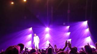 Yannick NOAH  On court Zénith de Rouen le 21112014 [upl. by Oluas811]