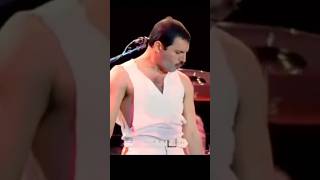 QUEEN FREDDIE MERCURY The show must go on freddiemercury queen theshowsmustgoon 80smusic [upl. by Barbra404]