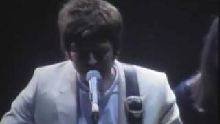 Oasis  Dont Look Back In Anger  Live in Seoul Korea 2009 [upl. by Ackler709]