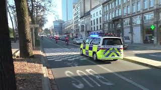 rijopleiding politie brussel met nieuwe battenburg [upl. by Ezmeralda423]