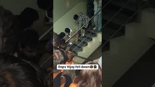 Reaction For Vijay Deverakonda thala keela விழுந்திட்டார் vijaydevarakonda shorts [upl. by Nerac]