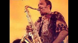 Arnett Cobb Eddie Lockjaw Davis and Johnny Griffin in quotLester Leaps Inquot 1984 [upl. by Akitan]