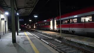 Treni nel caos lungo la tratta RomaBariLecce [upl. by Avot]