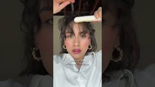 Wavy bangs tutorial🎀 howtostylebangs shorthair hairhacks hair bangstutorial [upl. by Livi]