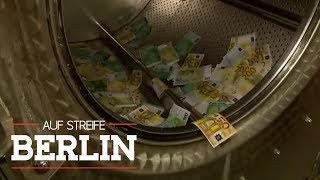 Ungewöhnlicher Fall von Geldwäsche  Auf Streife  Berlin  SAT1 TV [upl. by Jacinthe]