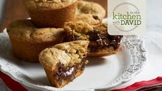 How to Make Chocolate Chip Lava Cookies [upl. by Alel]