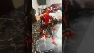 Mafex SpiderMan far from home review [upl. by Ebbarta]