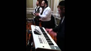 Michoel Schnitzler Rocking the House with Avrumi Berko Tzvi Goldring and Zisha Glauber [upl. by Bohi83]