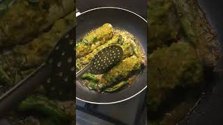 4K Video  മത്തി ഇങ്ങനെ പൊരിച്ചു നോക്കു  Green mathi Fry  fish fry recipe shorts [upl. by Neibaf]