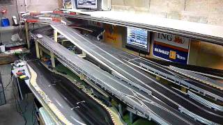 Circuit slot racing scalextric digital 45m  6 voitures  Bourgogne  P1 [upl. by Aiuhsoj]