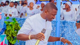 PURE POWERFUL WORSHIP  ELIJAH AKINTUNDE [upl. by Aurie825]