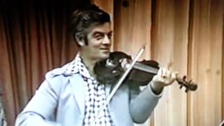 Paul Ménard Au Violon Le Ranch a Willie1970 [upl. by Ollayos]