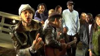 Travie McCoy Billionaire ft Bruno Mars LIVE ACOUSTIC [upl. by Juta614]