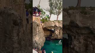 World best diver 🇯🇲splash diving cliff sea rickscafe subscribe [upl. by Oicneserc720]