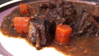 Le boeuf bourguignon  Recette authentique et facile  Préparation rapide [upl. by Jojo787]