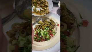 How to plat hummus with Olives dubai atthetopburjkhalifa duet uae [upl. by Asereht]