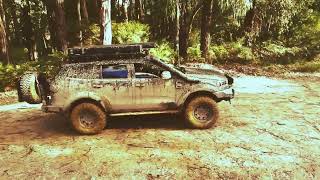 The Dominator  Ford Everest [upl. by Ardine]