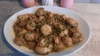 champignons sautés  الفطر بالبصل والثوم [upl. by Maighdiln]