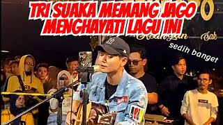 🔴Tri Suaka Buat Penonton Bersedih Saat Bawain Lagu Ini [upl. by Nnep487]