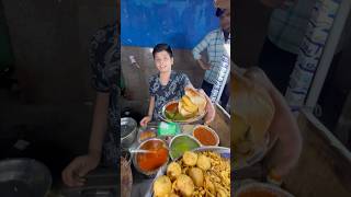 Vada Pao wala Bachcha streetfood delhistreetfood vadapao viralboy [upl. by Llerrut526]