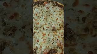 Pesto pizza Italian recipe cheese charry tomato its so yummy 😋 [upl. by Eihs]