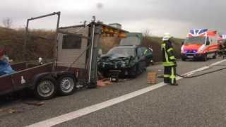 Auffahrunfall auf der A 24 bei Wittenburg Vier Schwerverletzte [upl. by Iz]