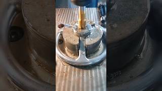 Tapping M20 Thread in SUS 304 Stainless Steel  Perfectly Straight and So Satisfying [upl. by Reid]