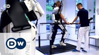 Laufen mit dem Exoskelett  Projekt Zukunft [upl. by Demetria]