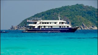 White Manta Similans Thailand February 2015 [upl. by Barbi]