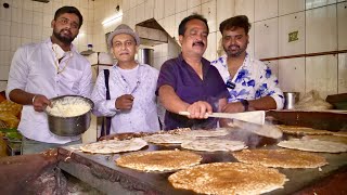 Exploring Davanagere’s “World Famous” BENNE DOSAE At SRI GURU KOTTURESHWARA BUTTER DOSA HOTEL [upl. by Long]