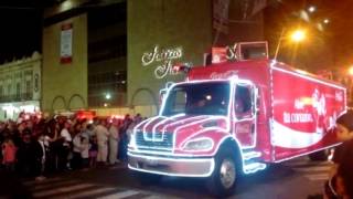 Camiones Coca Cola Desfile Navideño [upl. by Grega589]