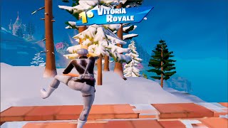 jogando fortnite no pc fraco i5 2400 12gb ram [upl. by Llevrac]