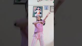 Kamariya lachke re 💃🏻 dance shravni YouTube shortsyoutuberShravani dance official [upl. by Anatnom877]