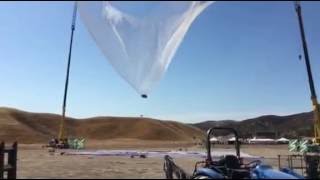 Luke Aikins va sauter sans parachute à plus de 7000m  TEST 1 [upl. by Hgielime]