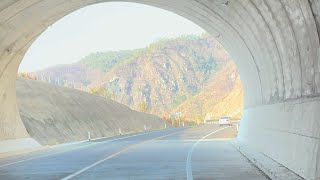 Así es el túnel de la súper carretera a puerto escondido Barranca larga ventanilla [upl. by Kcirted]